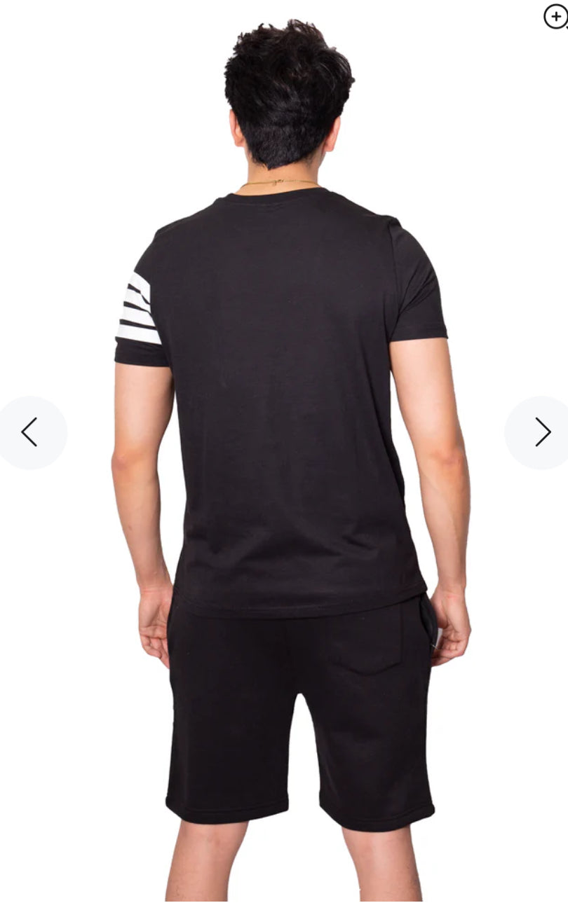 Kunzie Men’s white strips T -Shirt and shorts co-ord Set